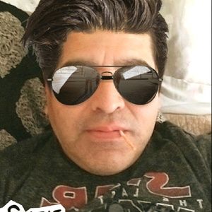 Meet your Posher, Sergio